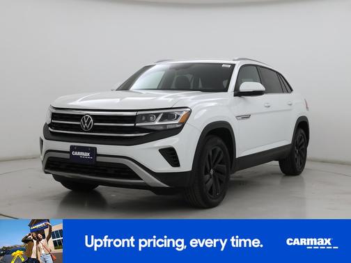 White 2022 Volkswagen Atlas Cross Sport SE w/Tech