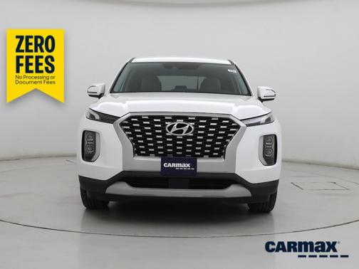 White 2022 Hyundai PALISADE SE