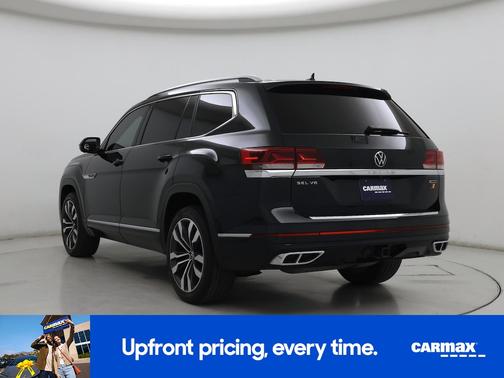 Green 2022 Volkswagen Atlas SEL Premium R-Line