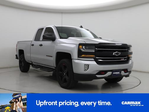 Silver 2017 Chevrolet Silverado 1500 LT
