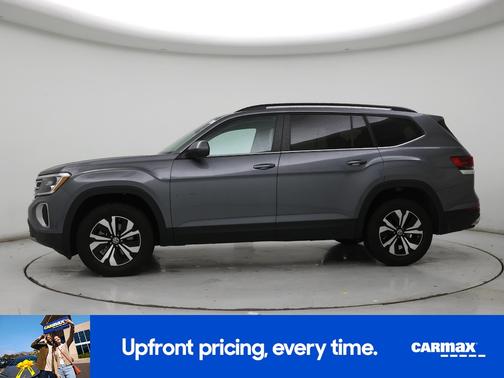 Gray 2025 Volkswagen Atlas SE