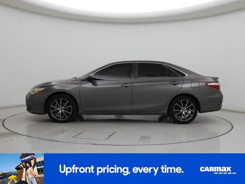 Gray 2016 Toyota Camry XSE