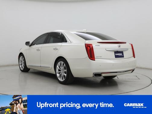 White 2015 Cadillac XTS Luxury