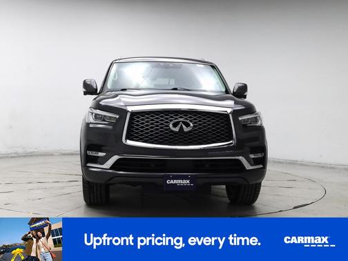 Gray 2024 INFINITI QX80 Luxe