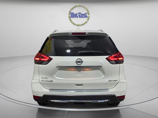 2020 Nissan Rogue SV