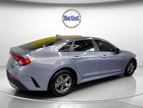 2021 Kia K5 LX