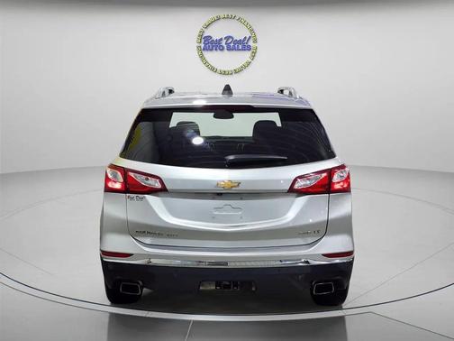 Silver 2018 Chevrolet Equinox 2LT