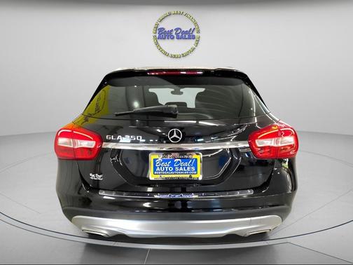 2017 Mercedes-Benz GLA 250 Base