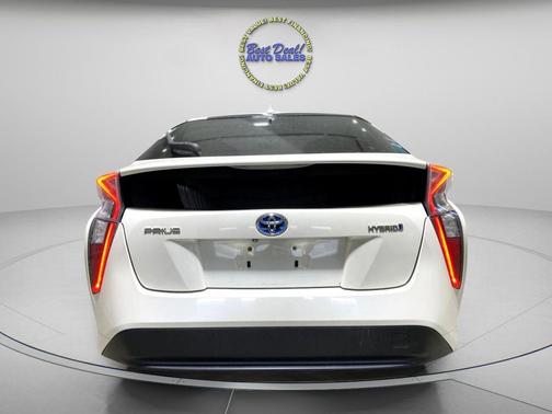 2016 Toyota Prius Two Eco