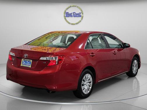 2014 Toyota Camry LE