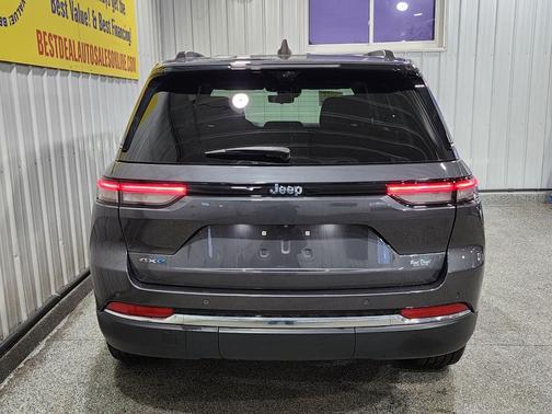 2022 Jeep Grand Cherokee 4xe Base
