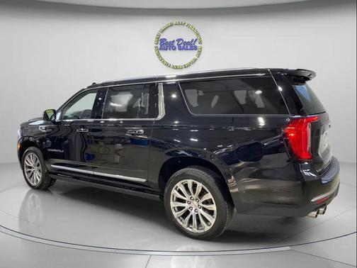 2022 GMC Yukon XL Denali