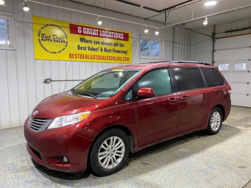 2012 Toyota Sienna XLE