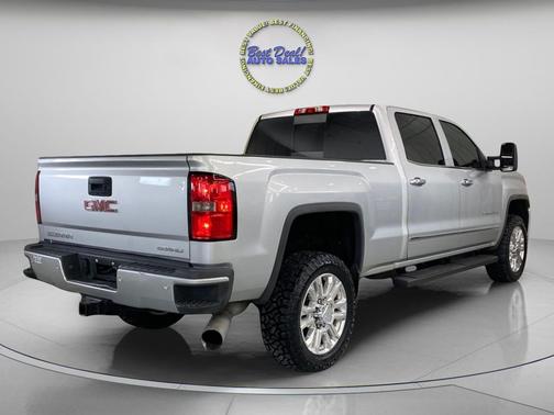 2015 GMC Sierra 2500 Denali