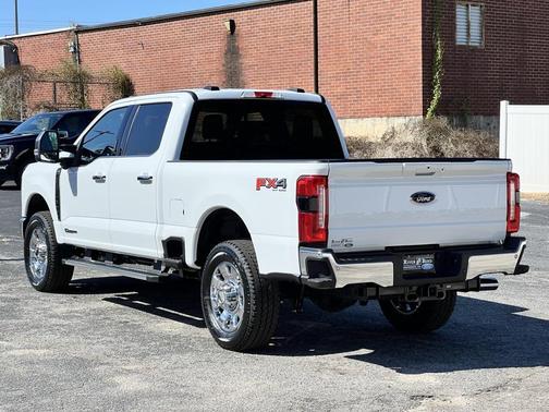 2026 Ford F-250 Lariat