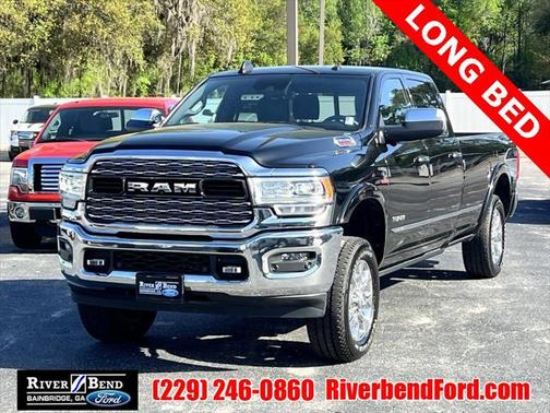 2022 RAM 3500 Limited Crew Cab 4x4 8' Box
