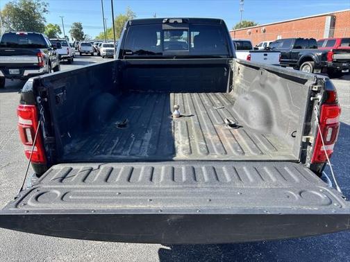 2022 RAM 3500 Limited Crew Cab 4x4 8' Box
