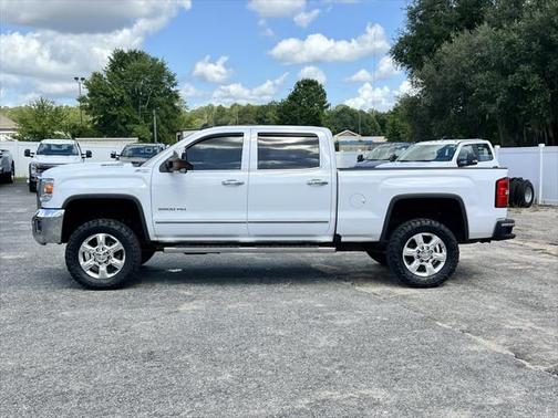 2017 GMC Sierra 2500 SLT