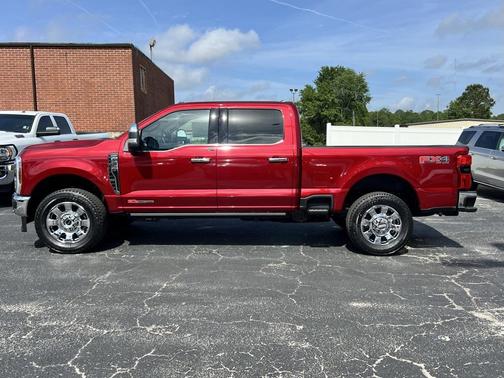 2025 Ford F-250 Lariat