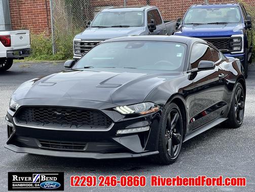 2021 Ford Mustang EcoBoost