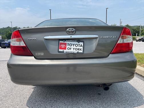 2004 Toyota Camry LE