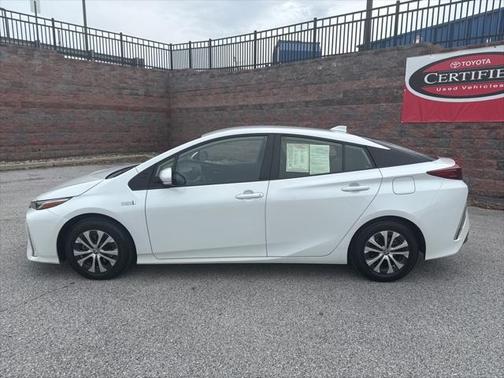 2022 Toyota Prius Prime XLE