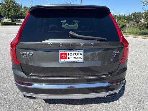 Pine Grey Metallic 2021 Volvo XC90 T6 Inscription