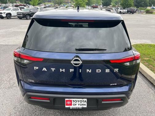 2025 Nissan Pathfinder SV 4WD