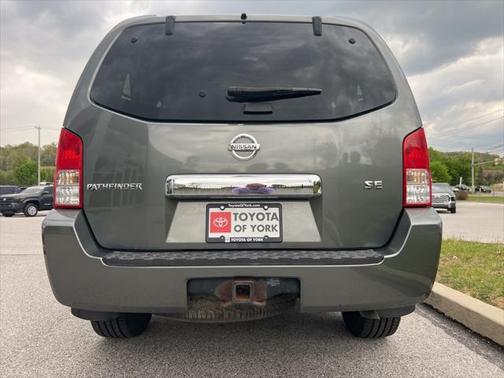 2006 Nissan Pathfinder SE