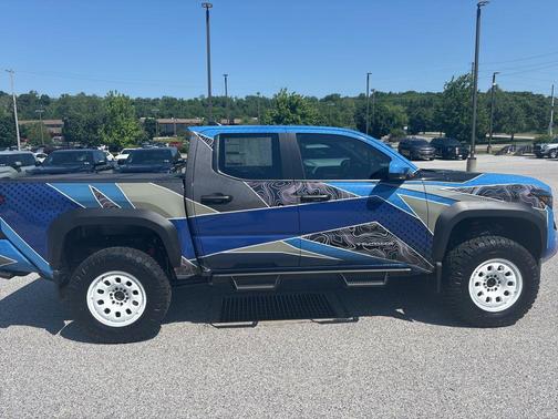 08x0 2026 Toyota Tacoma Hybrid TRD Off Road