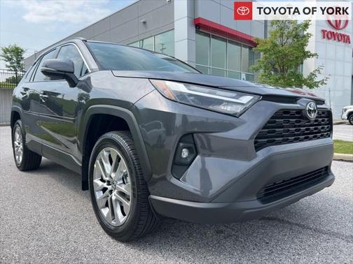 2025 Toyota RAV4 XLE Premium