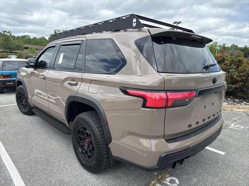 2025 Toyota Sequoia Base