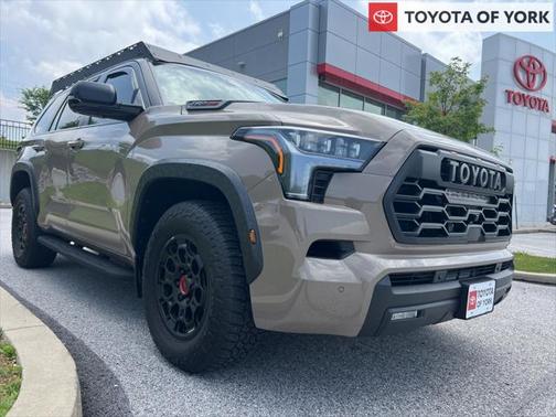 2025 Toyota Sequoia Base
