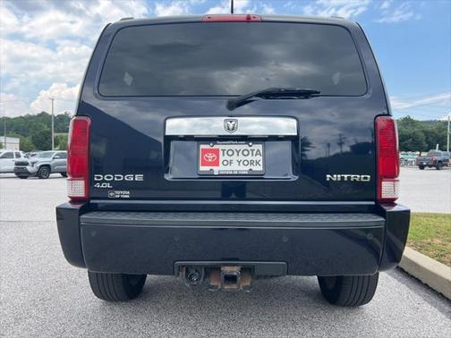 2011 Dodge Nitro Shock