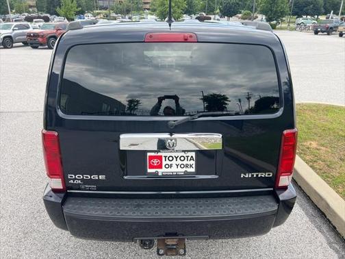 2011 Dodge Nitro Shock