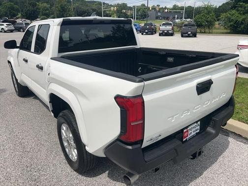 2025 Toyota Tacoma SR
