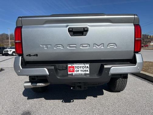 2025 Toyota Tacoma TRD Off-Road