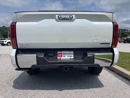 2025 Toyota Tundra Hybrid 1794 Edition