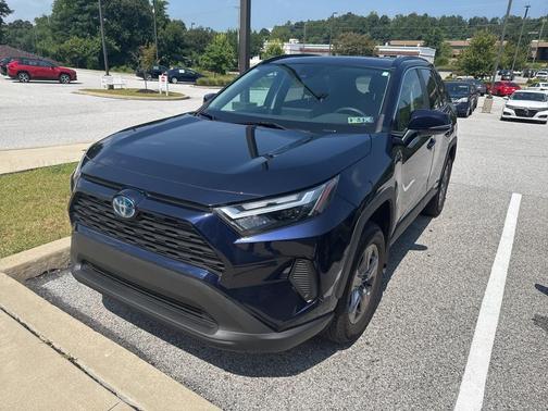 2023 Toyota RAV4 Hybrid XLE