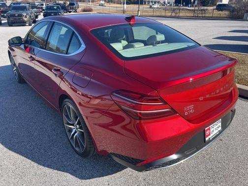 2023 Genesis G70 2.0T