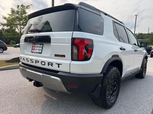 2026 Honda Passport AWD TrailSport Elite Blackout
