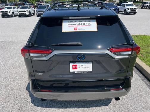 2024 Toyota RAV4 Hybrid SE