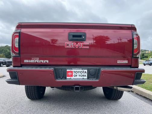 2017 GMC Sierra 1500 SLT