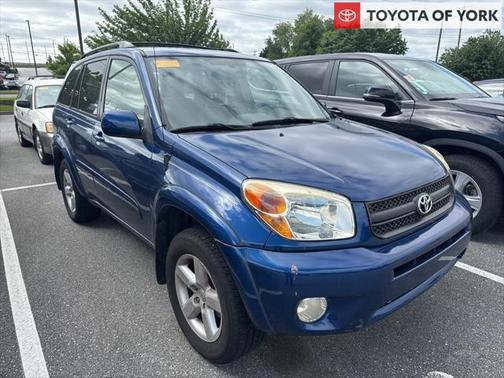 2004 Toyota RAV4 Base
