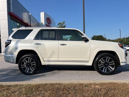 2022 Toyota 4Runner Limited