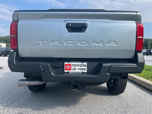 2025 Toyota Tacoma SR
