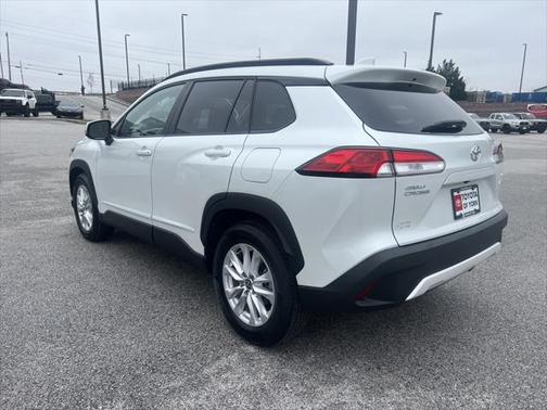 2023 Toyota Corolla Cross LE
