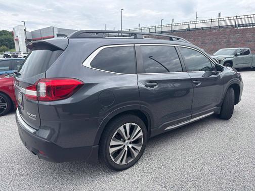 Magnetite Gray Metallic 2021 Subaru Ascent Limited 7-Passenger