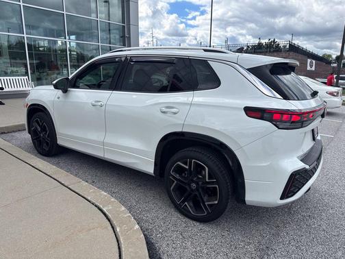 Pure White 2026 Volkswagen Tiguan 2.0T SEL R-Line 4MOTION