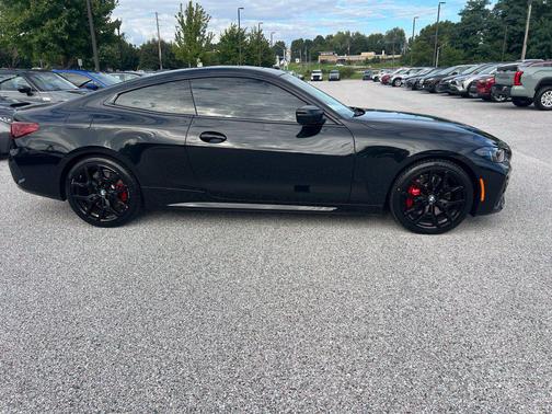 Black Sapphire Metallic 2025 BMW M440 i xDrive